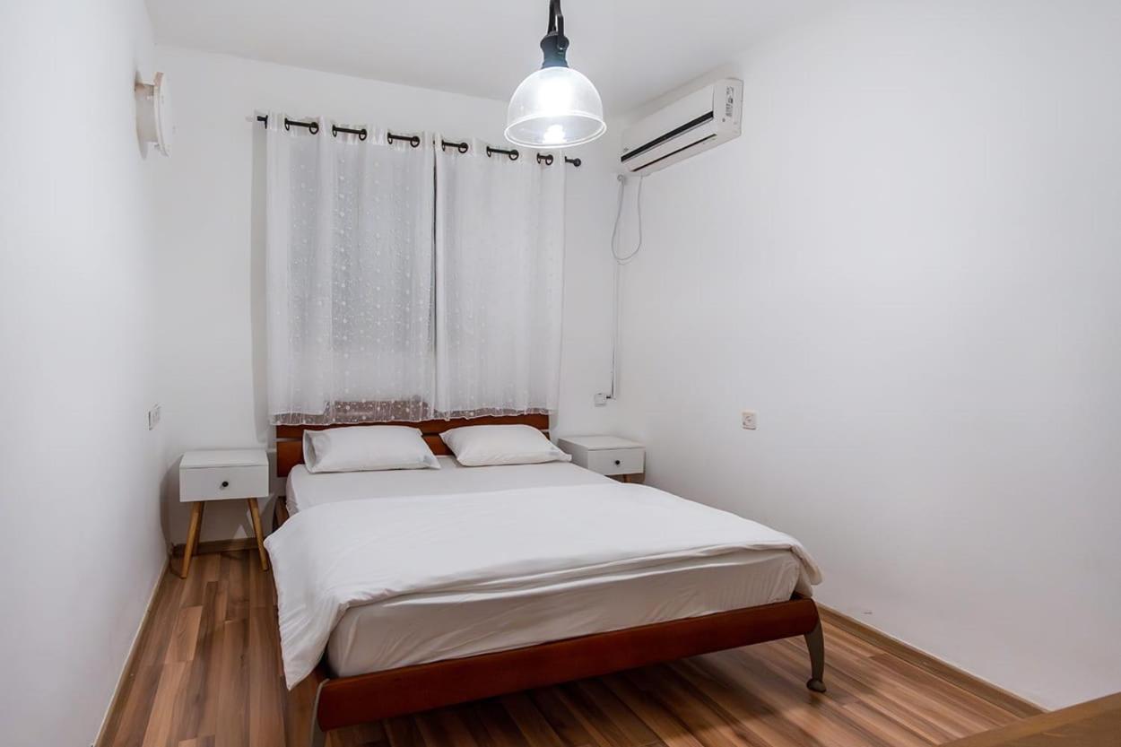 Villa Nof glili Mansion Yavneʼel Esterno foto